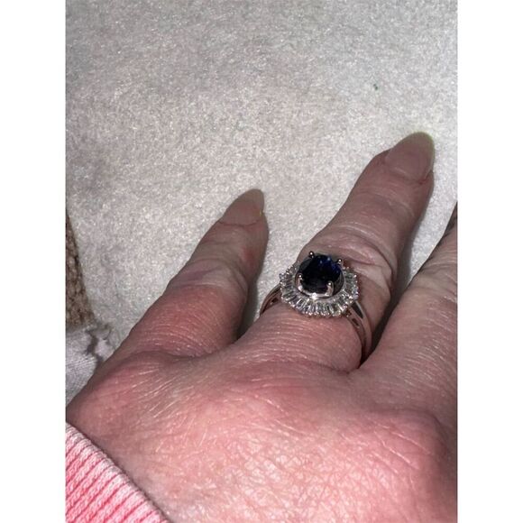 Oval Blue Sapphire Halo Ring  Classic Style Sterling silver size 7 - Picture 9 of 9